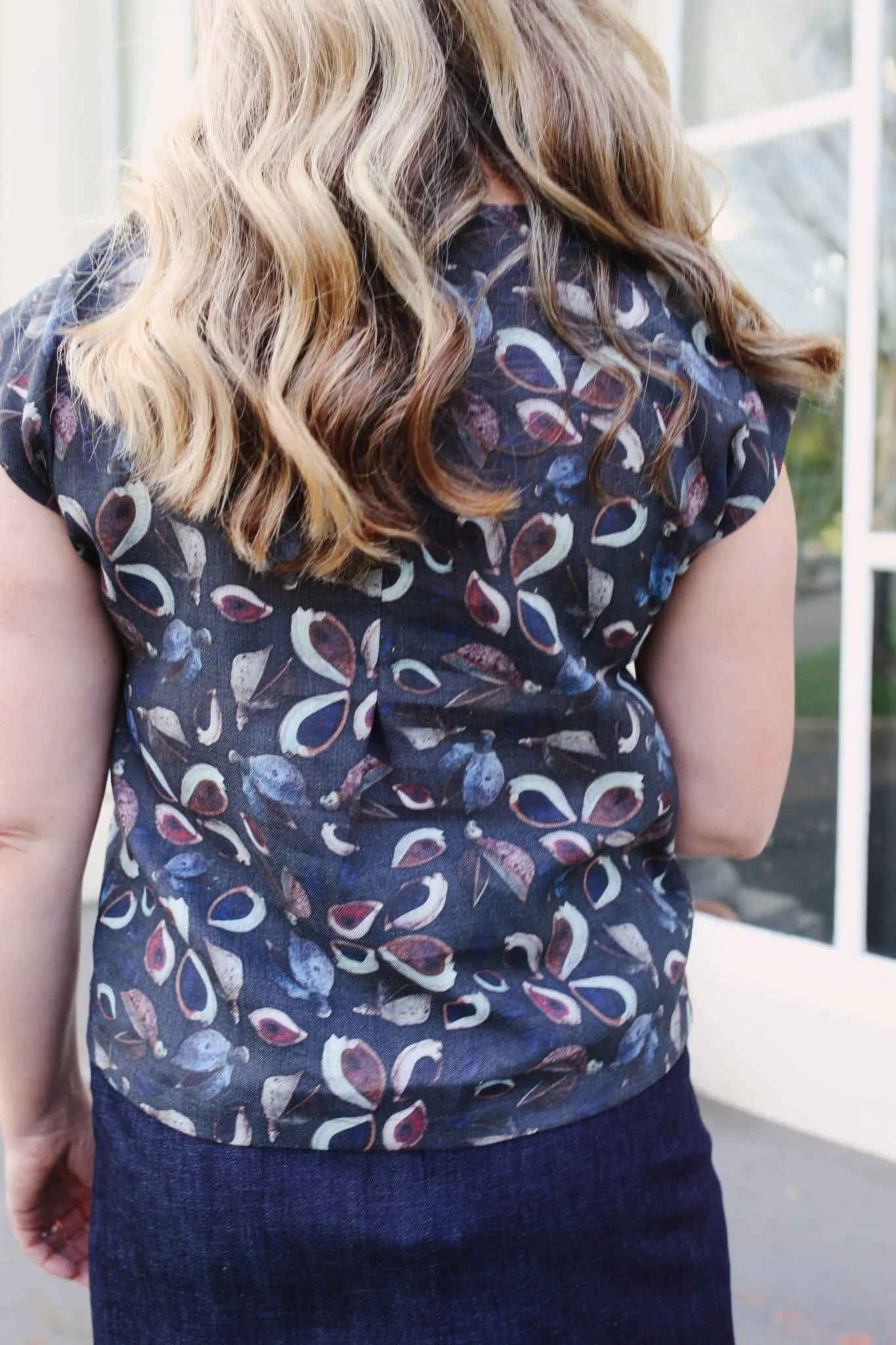 Pure Linen Mini Pleat Top - Seed Pods